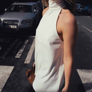 TOP HALTER ASIMÉTRICO